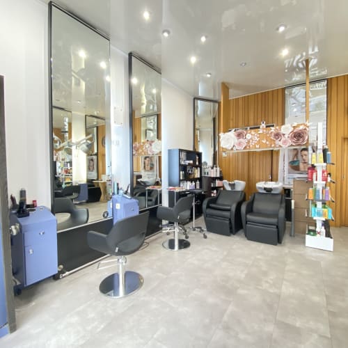 High Light Coiffure - Coiffure Cannes - High Light Coiffure - Photo Galerie - OneBooking