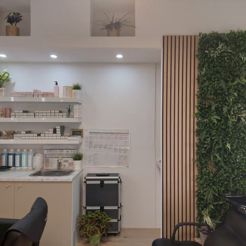 Assia Coiffure - Coiffure Alès - Assia Coiffure - Photo Galerie - OneBooking
