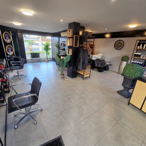 Essensual - Mérignac Chemin Long - Coiffure Mérignac - Essensual - Mérignac Chemin Long - Photo Galerie - OneBooking