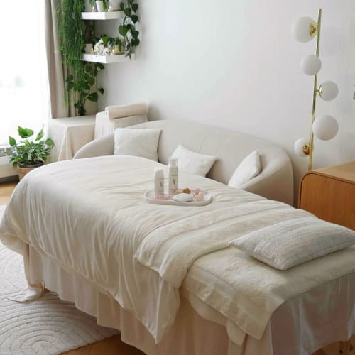 Tchen Facialiste Massage - Canal Saint-Martin - Spa Paris - Tchen Facialiste Massage - Canal Saint-Martin - Photo Galerie - OneBooking