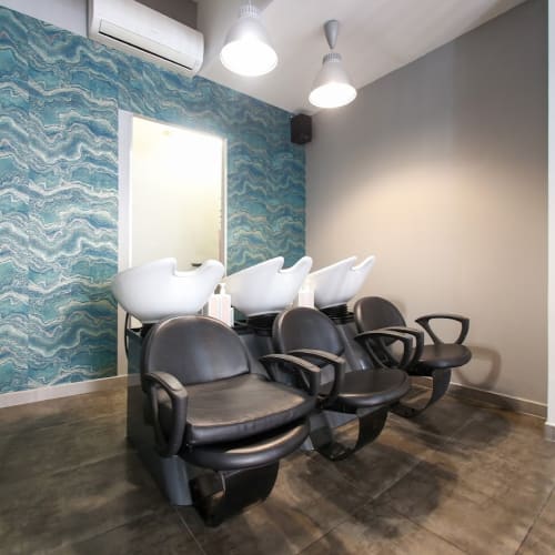 Alizé Création Pythéas - Coiffure Marseille - Alizé Création Pythéas - Photo Galerie - OneBooking