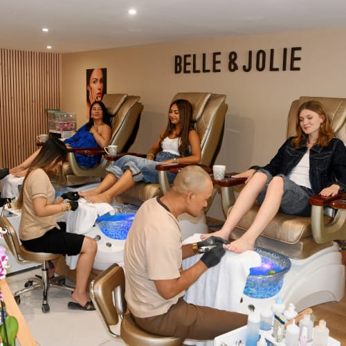 Belle et Jolie BJ 09.54.94.00.30 - Institut de beauté Grenoble - Belle et Jolie BJ 09.54.94.00.30 - Photo Galerie - OneBooking