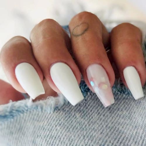 De l'ongle à la lumière - Coiffure Gap - De l'ongle à la lumière - Photo Galerie - OneBooking