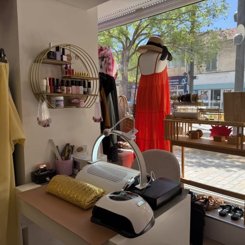 Khomsa | Concept Store & Beauty - Institut de beauté Cannes - Khomsa | Concept Store & Beauty - Photo Galerie - OneBooking