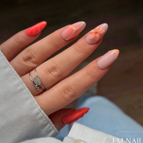 Em Nails Studio - Onglerie Villenave-d'Ornon - Em Nails Studio - Photo Galerie - OneBooking