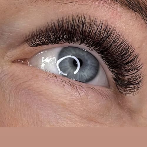 Allagui Beauty - Sourcils & cils Cergy - Allagui Beauty - Photo Galerie - OneBooking