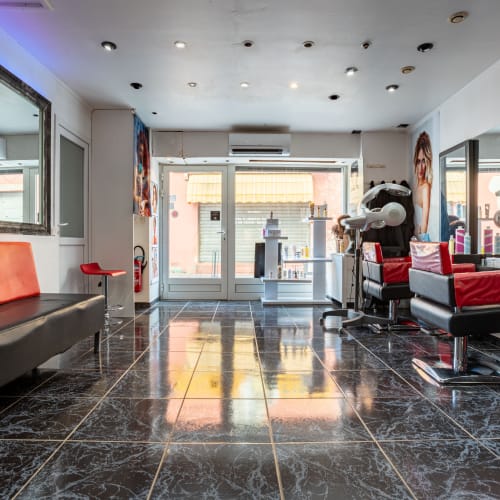 Mon Rayon Beaute - Coiffure Lunel - Mon Rayon Beaute - Photo Galerie - OneBooking
