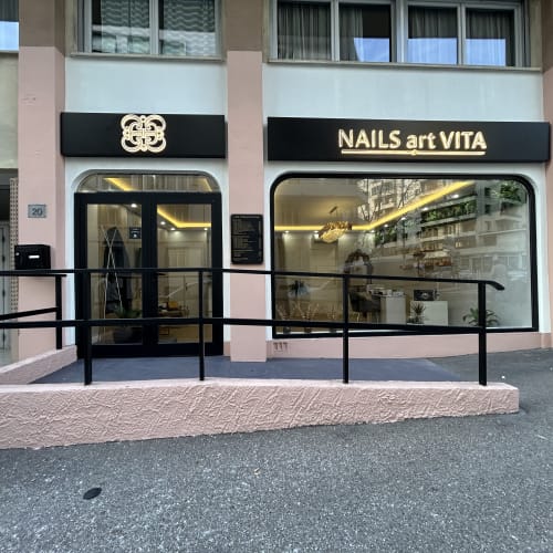 Nails Art Vita - Institut de beauté Toulon - Nails Art Vita - Photo Galerie - OneBooking