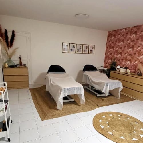 Lune - Bien-être Béziers - Lune - Photo Galerie - OneBooking