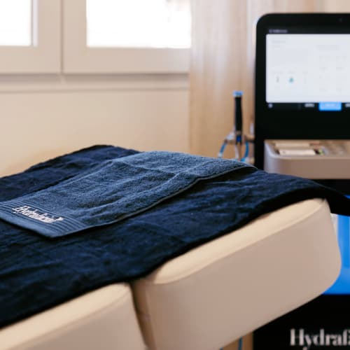 Helios Skincare - Soin visage Gex - Helios Skincare - Photo Galerie - OneBooking