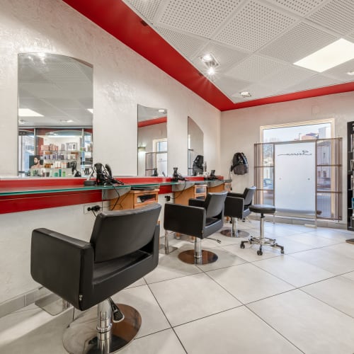 Siroco Coiffure - Coiffure Vauvert - Siroco Coiffure - Photo Galerie - OneBooking