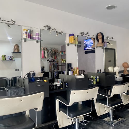 Hair Street & Nails - Coiffure Nice - Hair Street & Nails - Photo Galerie - OneBooking