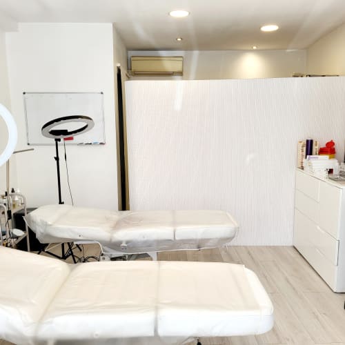 MARJORIE MAKEOVER - Institut de beauté Cannes - MARJORIE MAKEOVER - Photo Galerie - OneBooking
