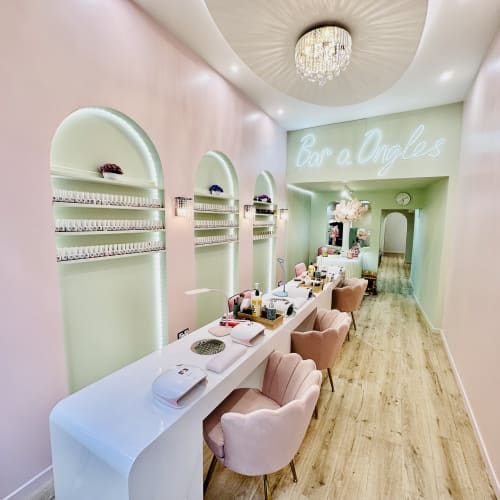 Bar à ongles - Coiffure Toulouse - Bar à ongles - Carmes - Photo Galerie - OneBooking