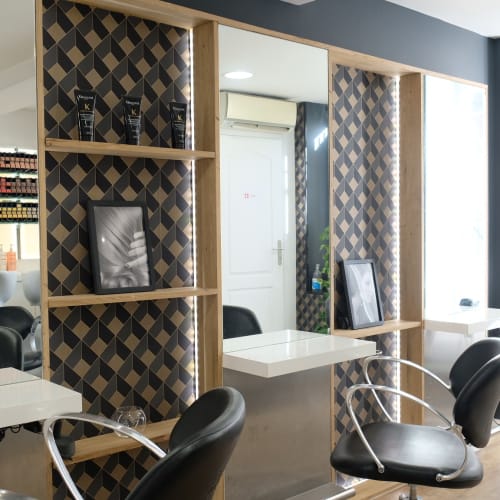Salon de l'horloge - Tassin - Coiffure Tassin-la-Demi-Lune - Salon de l'horloge - Tassin - Photo Galerie - OneBooking