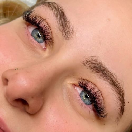 NEW Lash - Sourcils & cils Mulhouse - NEW Lash - Photo Galerie - OneBooking