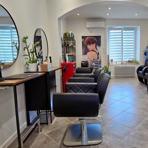 L’Atelier de Laure - Colorations végétales et alternatives - Coiffure Cahors - L’Atelier de Laure - Colorations végétales et alternatives - Photo Galerie - OneBooking