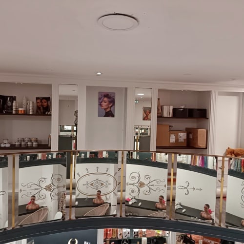 Wisdom Hair - Coiffure mixte & Afro - Massage Lyon - Wisdom Hair - Coiffure mixte & Afro - Photo Galerie - OneBooking
