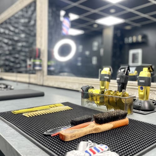 MN BarberShop - Saumur - Coiffure Saumur - MN BarberShop - Saumur - Photo Galerie - OneBooking