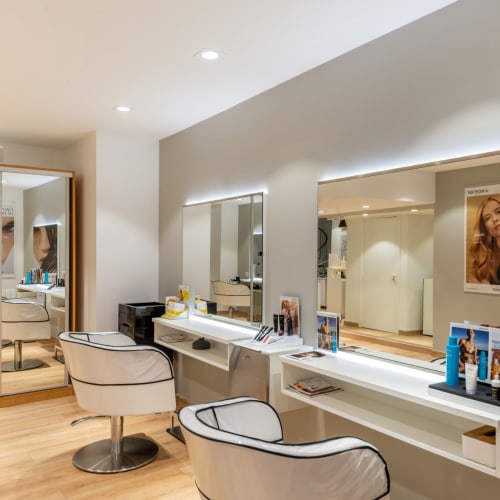 Salon Pauline Dupire Coiffure Esthétique - Coiffure Arras - Salon Pauline Dupire Coiffure Esthétique - Photo Galerie - OneBooking