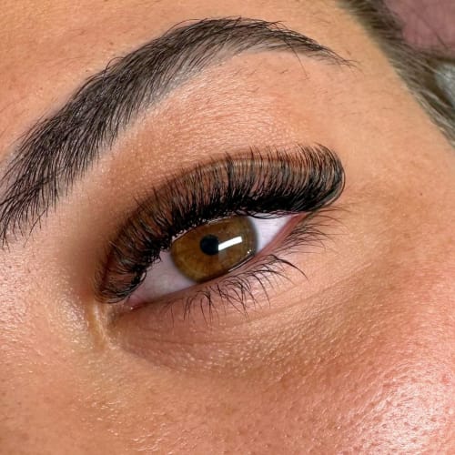 La Station Beauté (ex Jasmine King) - Sourcils & cils Sartrouville - La Station Beauté (ex Jasmine King) - Photo Galerie - OneBooking