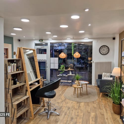 Salon ATYPIQUE coiffeur visagiste - Coiffure Colmar - Salon ATYPIQUE coiffeur visagiste - Photo Galerie - OneBooking