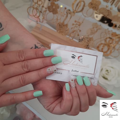 Mademoiselle Institut - Onglerie Limoges - Mademoiselle Institut - Photo Galerie - OneBooking