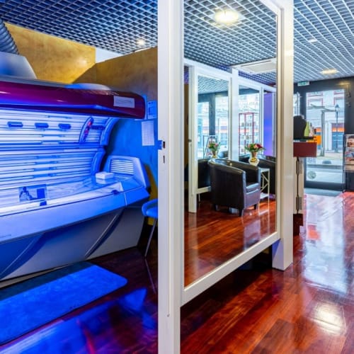 Solaire Center - Coiffure Saint-Maur-des-Fossés - Solaire Center - Photo Galerie - OneBooking