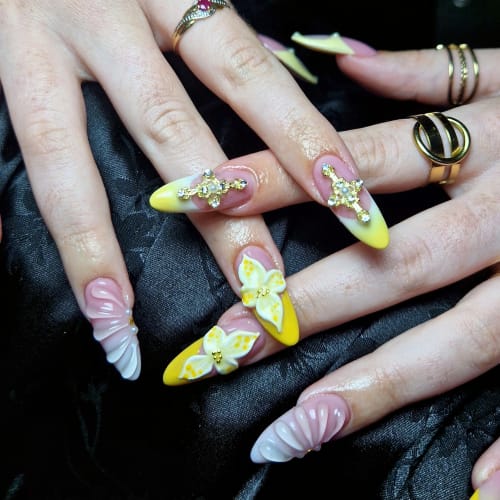 Ornita Nails - Onglerie Rennes - Ornita Nails - Photo Galerie - OneBooking