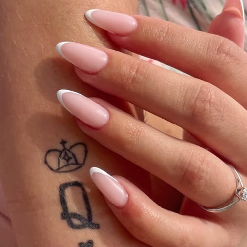 Lam Nails Studio - Sourcils & cils Nice - Lam Nails Studio - Photo Galerie - OneBooking