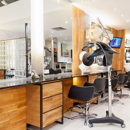 Hair Studio Mourillon Alex Roehr - Coiffure Toulon - Hair Studio Mourillon Alex Roehr - Photo Galerie - OneBooking