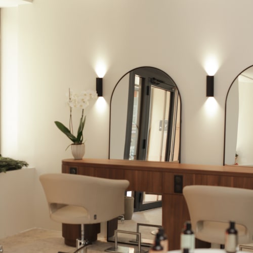 RIVA Coiffure - Port - Coiffure Nice - RIVA Coiffure - Port - Photo Galerie - OneBooking