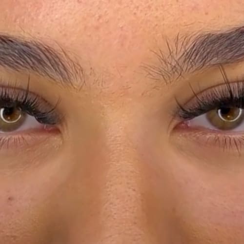 Esma beauty - Sourcils & cils Châtenay-Malabry - Esma beauty - Photo Galerie - OneBooking