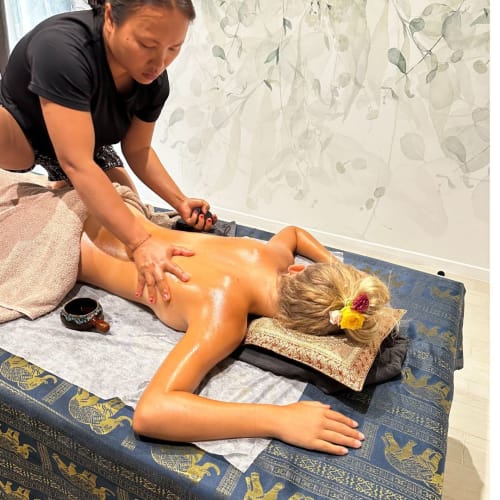Ayothaya massage - Sourcils & cils Nice - Ayothaya massage - Photo Galerie - OneBooking