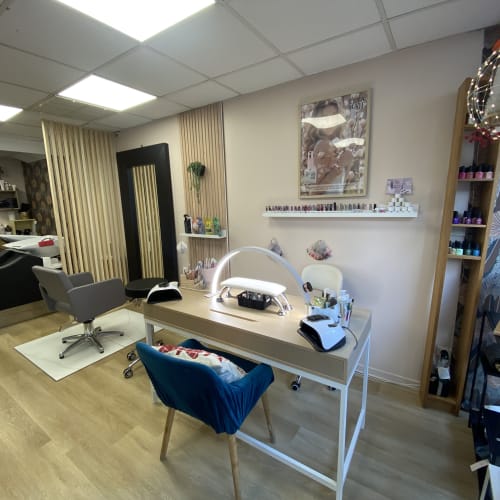 Just Me Coiffure et Esthétique - Coiffure Toulon - Just Me Coiffure et Esthétique - Photo Galerie - OneBooking