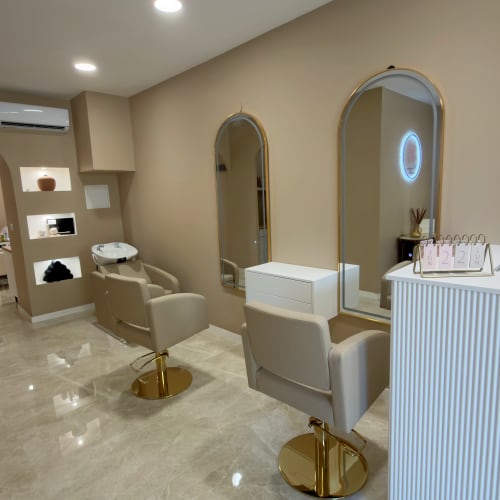 Maya Beauty House - Coiffure Montpellier - Maya Beauty House - Photo Galerie - OneBooking