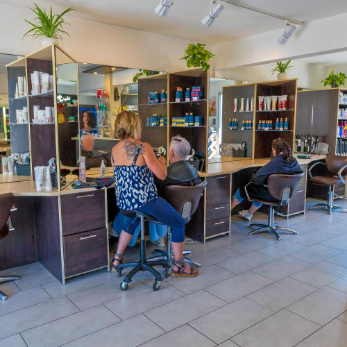 Divina Coiffure - Coiffure Châtellerault - Divina Coiffure - Photo Galerie - OneBooking