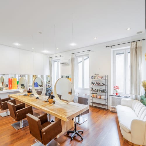JULIE MERIAN COLORISTE - Coiffure Marseille - JULIE MERIAN COLORISTE - Photo Galerie - OneBooking