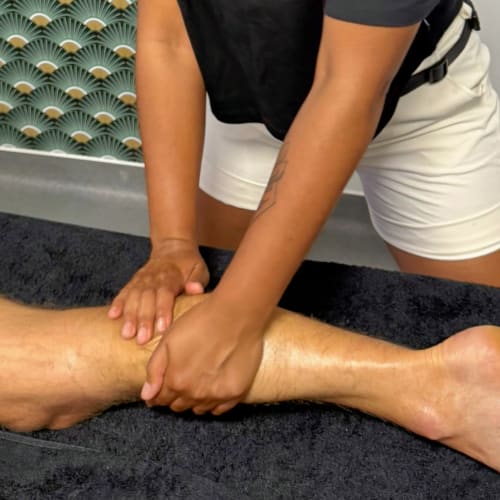 Perf'Forme - chez Aquilon Cryothérapie - Massage La Rochelle - Perf'Forme - chez Aquilon Cryothérapie - Photo Galerie - OneBooking