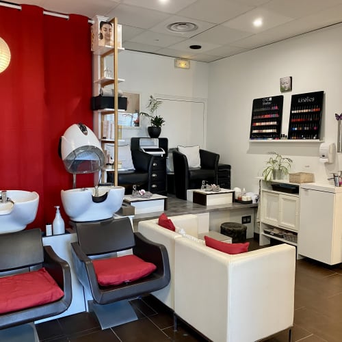 Azur Esthetic - Coiffure Villeneuve-Loubet - Azur Esthetic - Photo Galerie - OneBooking