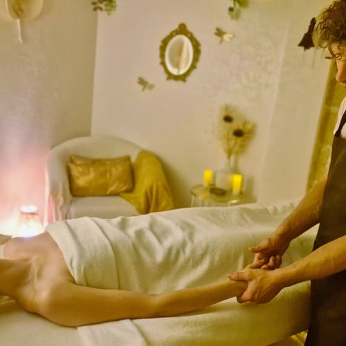 ACACIA Massages & Bien-être - Institut de beauté Strasbourg - ACACIA Massages & Bien-être - Photo Galerie - OneBooking