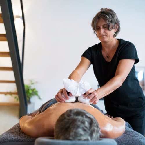 Noémie Lesartre Massage - Bien être - Sportif - Drainage - Réflexologie - Spa Lyon - Noémie Lesartre Massage - Bien être - Sportif - Drainage - Réflexologie - Photo Galerie - OneBooking