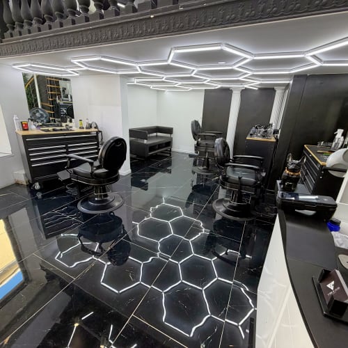 Fade and Cutz - Coiffure Cannes - Fade and Cutz - Photo Galerie - OneBooking