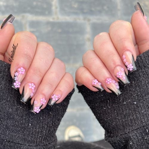 V nailed it - Onglerie Orléans - V nailed it - Photo Galerie - OneBooking