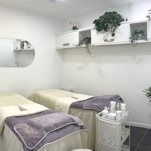 Beauté + - Onglerie Paris - Beauté + - Photo Galerie - OneBooking