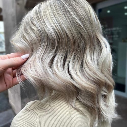 ON HAIR - Coiffure Saint-Julien-en-Genevois - ON HAIR - Photo Galerie - OneBooking