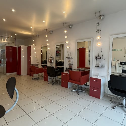 NB Coiff - Coiffure Elbeuf - NB Coiff - Photo Galerie - OneBooking