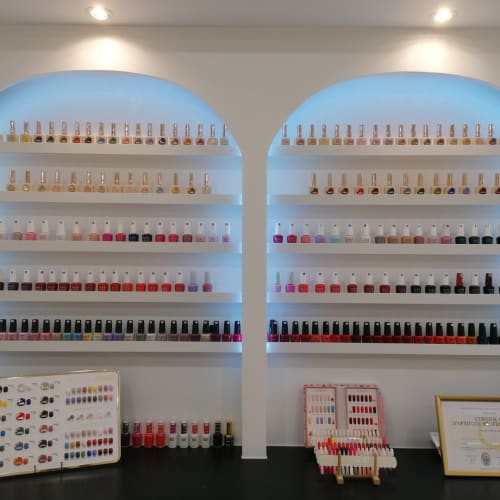 Jin beauté - Sourcils & cils Levallois-Perret - Jin beauté - Photo Galerie - OneBooking