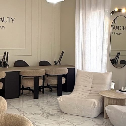 The Cruz Beauty Bar - Onglerie Nantes - The Cruz Beauty Bar - Photo Galerie - OneBooking