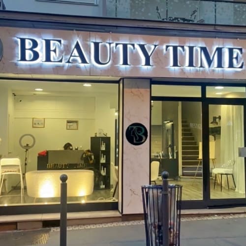 Beauty Time - Sourcils & cils Vénissieux - Beauty Time - Photo Galerie - OneBooking